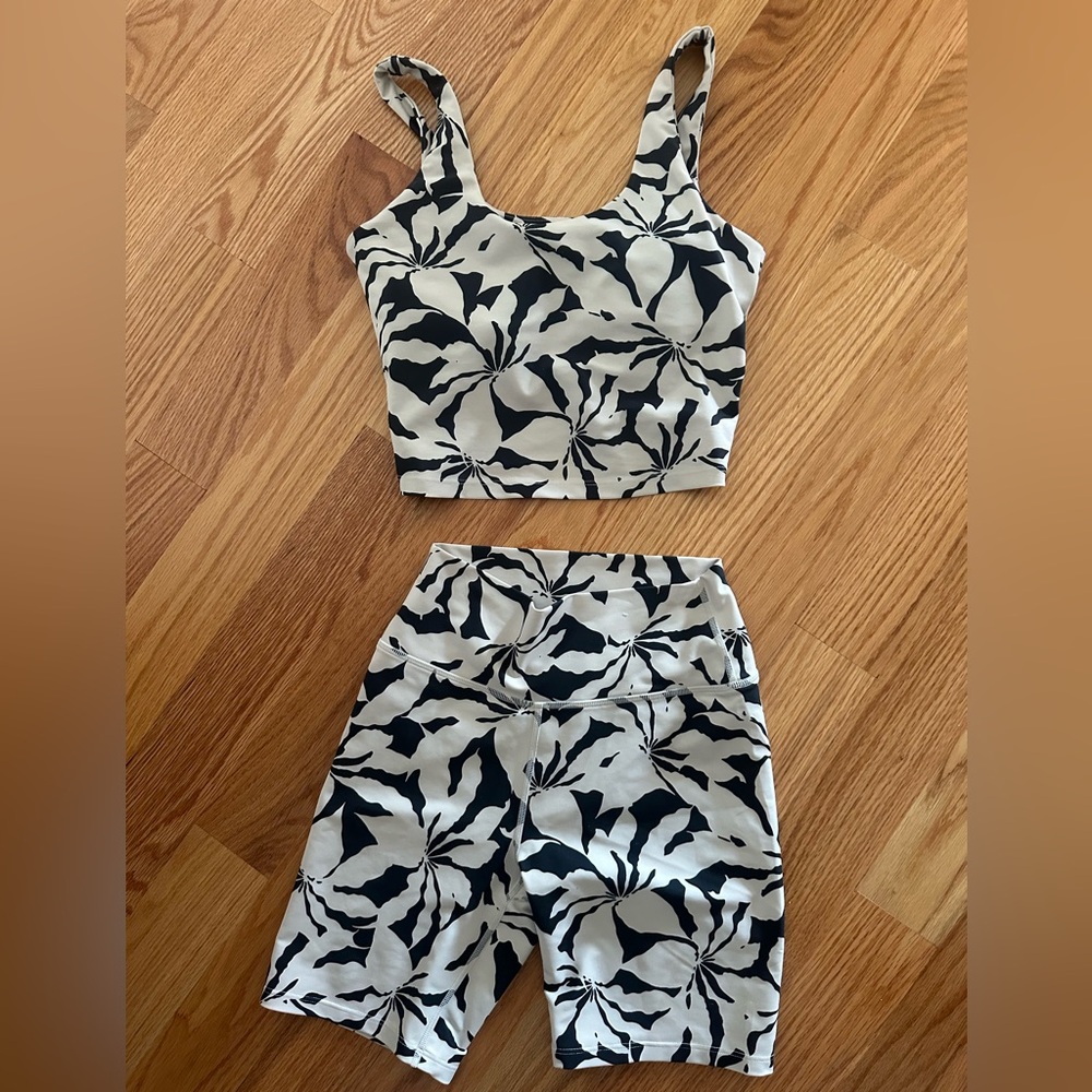 SAGE Collective Biker Short Active Set